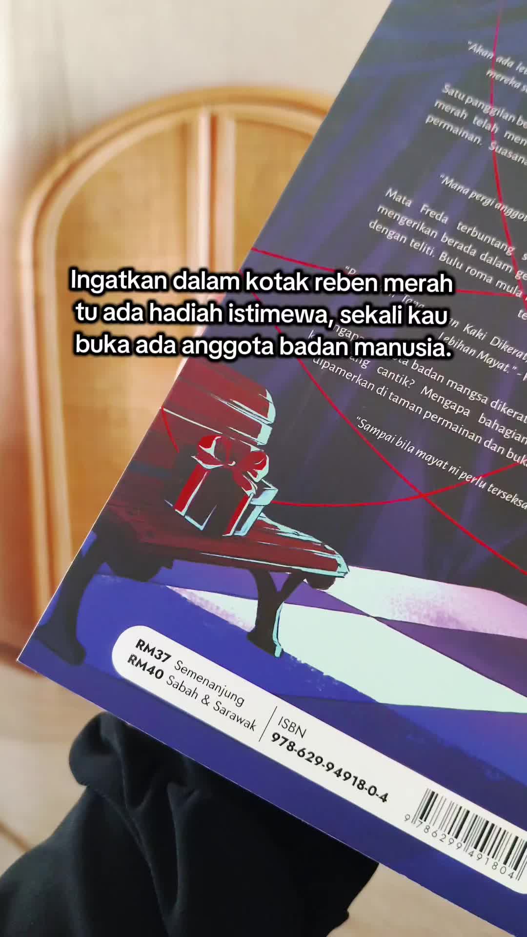 @Cik Raff | My Art & Books