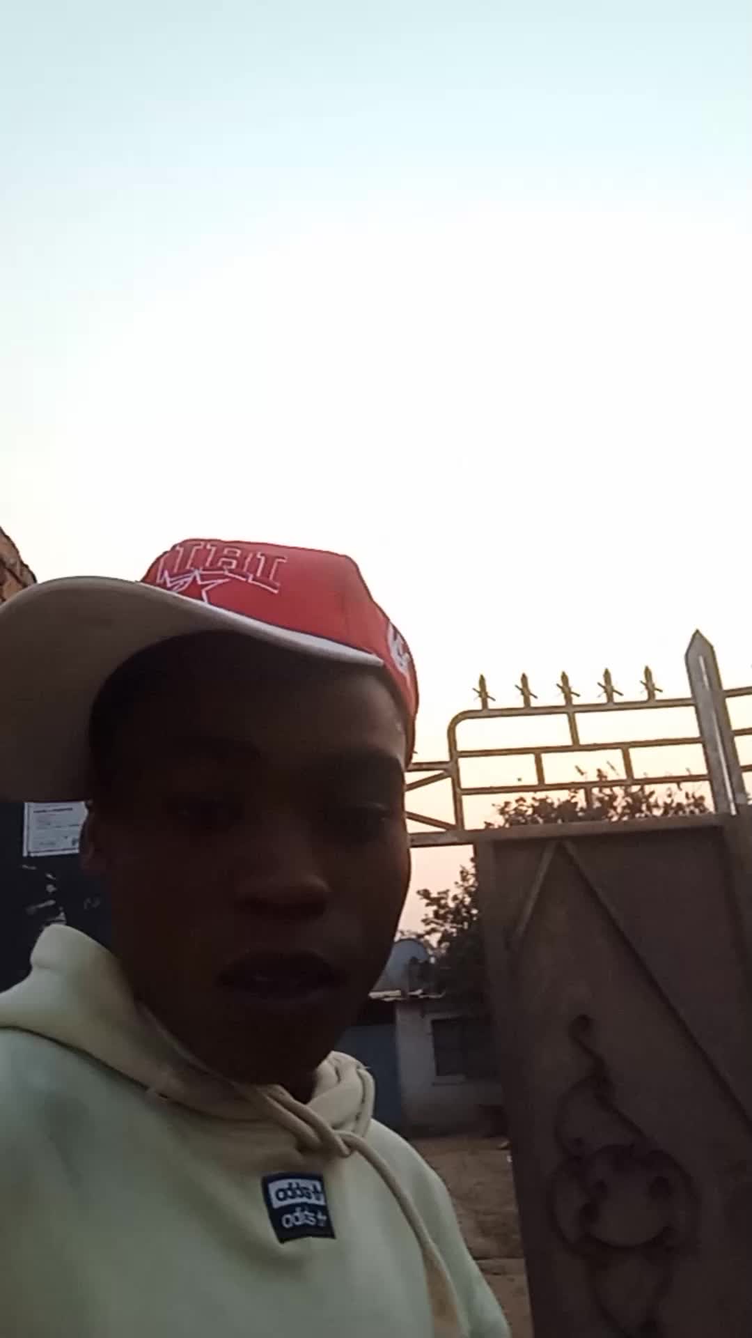 @lhboysingi🏦🎱🇺🇸🗾🇨🇩🗿
