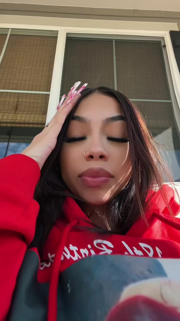 @Ajanae