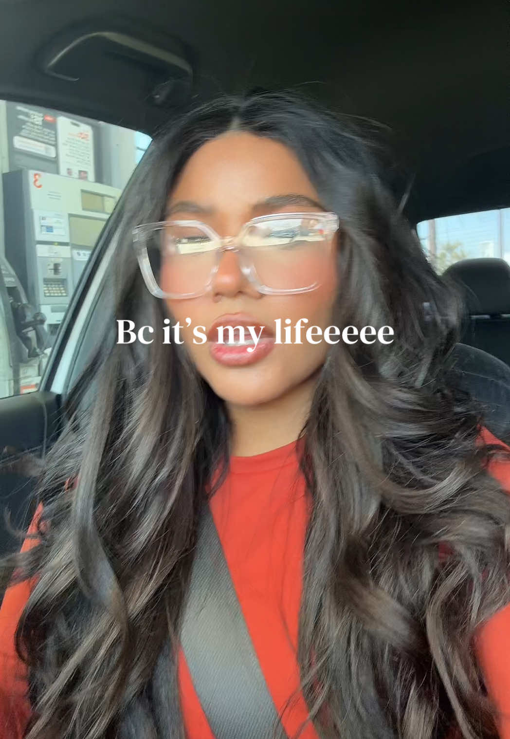 @evelynneruiz