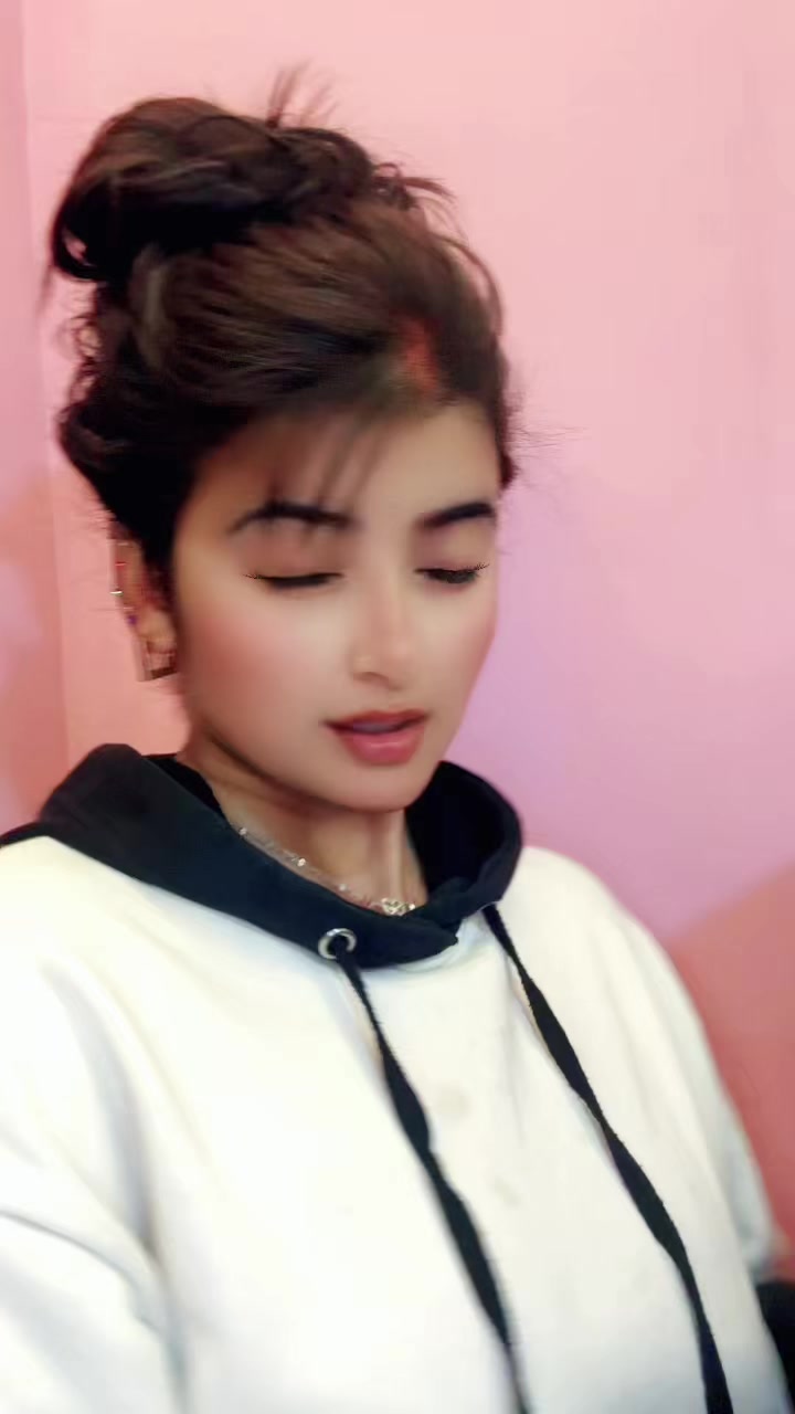 @KayaPaudyal10💔🖤
