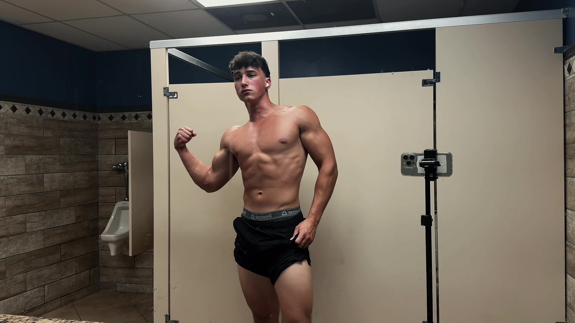 @secretroids