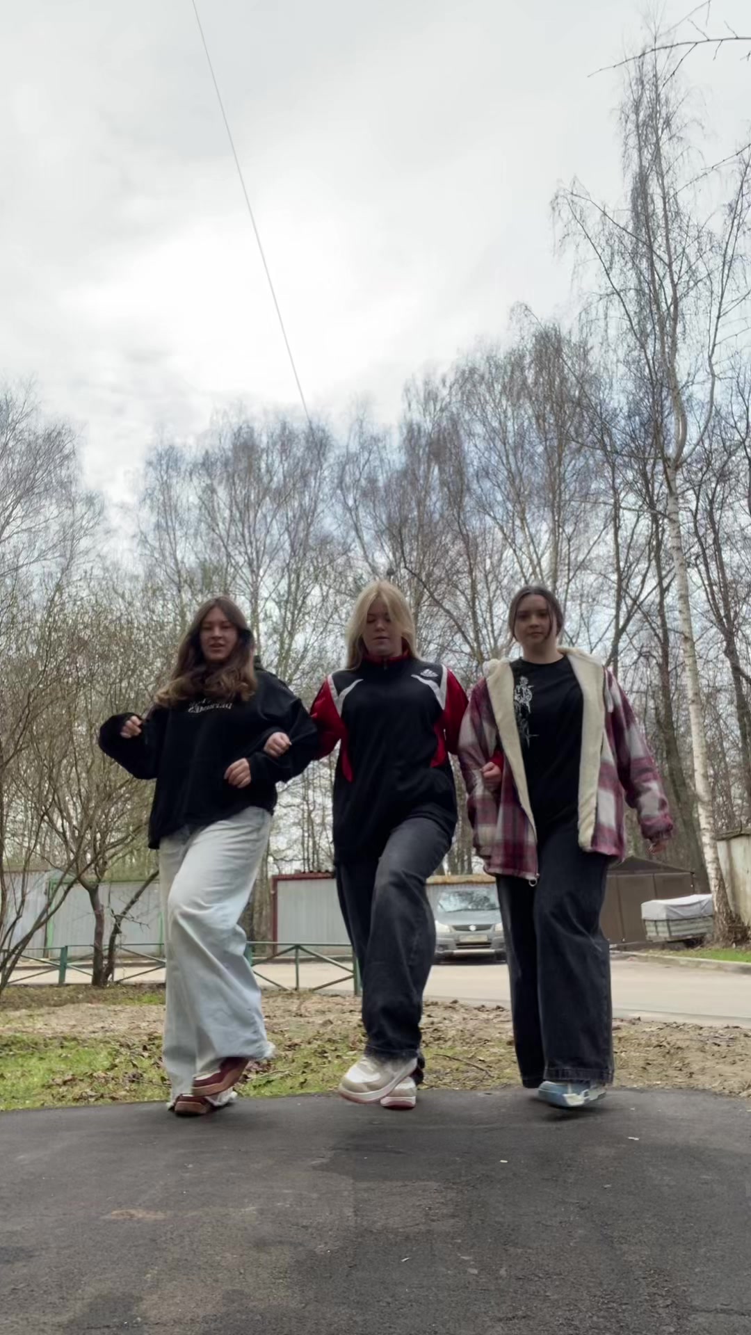 @vaarriikaa