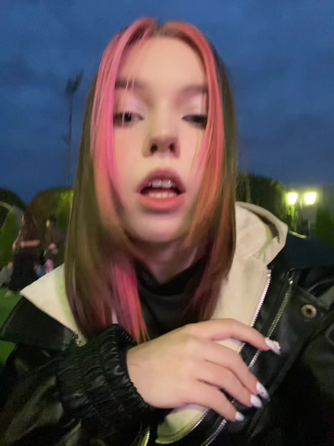 @𝒹𝑒𝓈𝒽𝒾