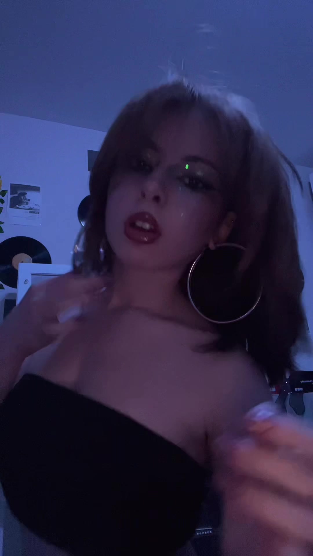 @mia