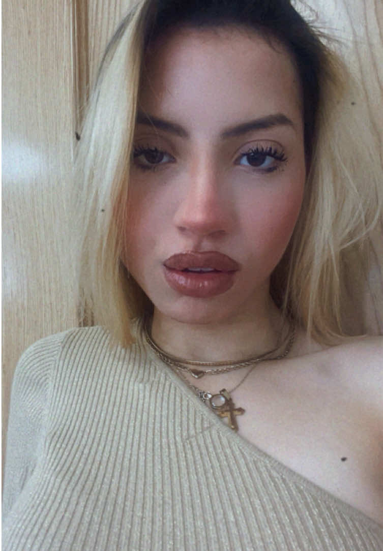 @Vanessa Ibarra