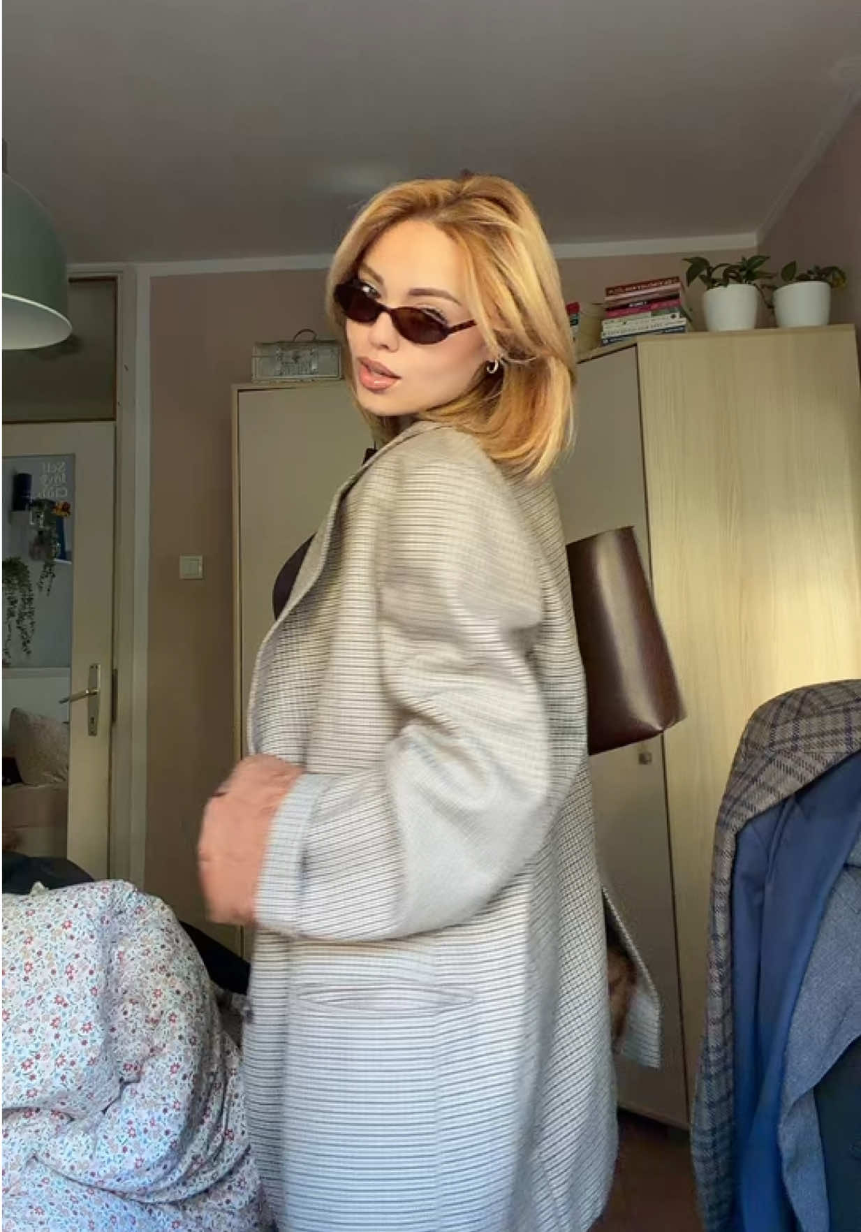@aboutnens