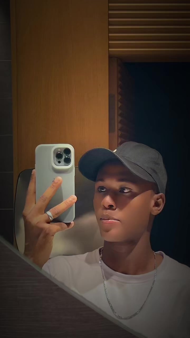 @//~le_petit_peulh🇳🇪🤍🔥