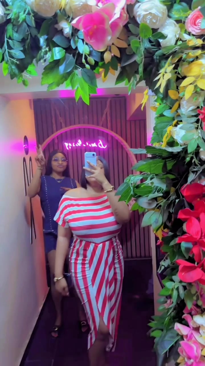 @Rashmee🍑