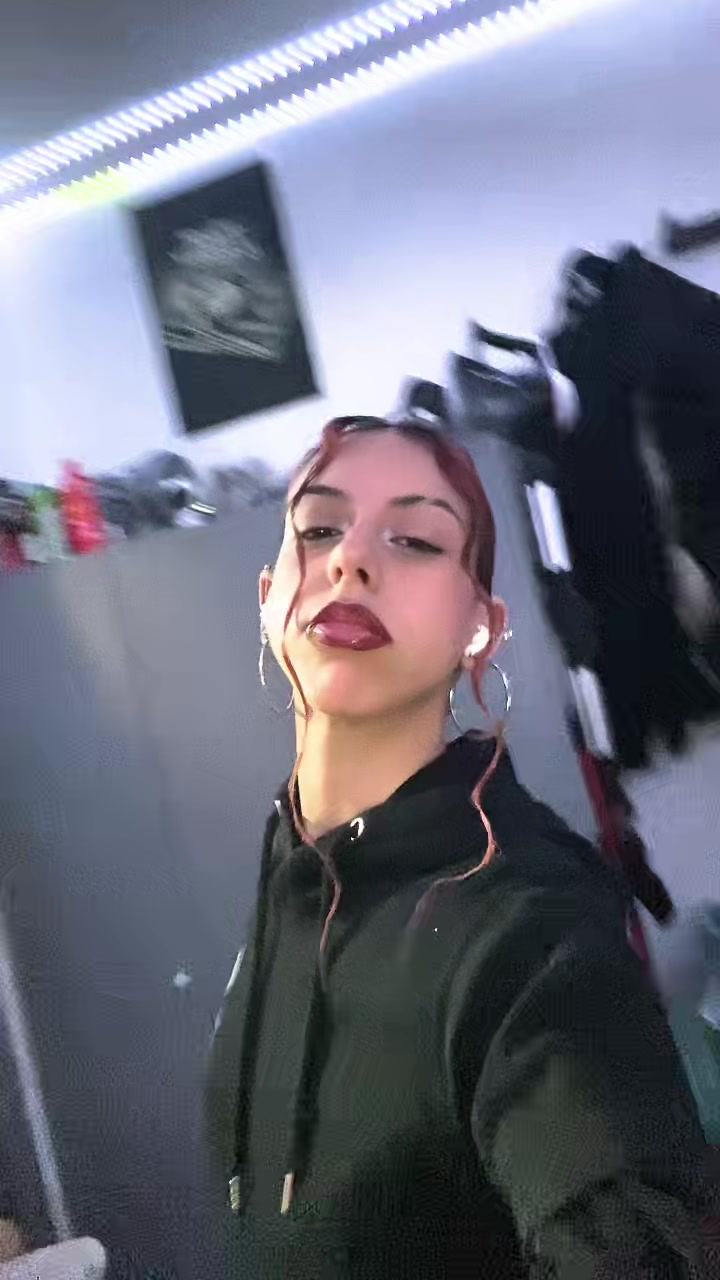 @_.rdbrtz