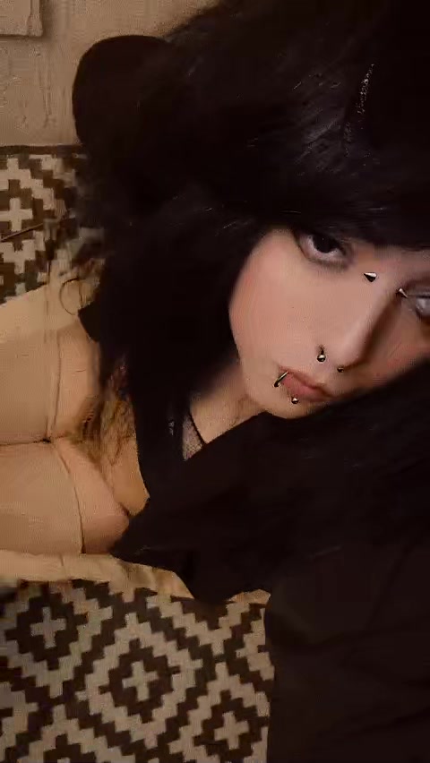 @LinaRott3n🏳️⚧️