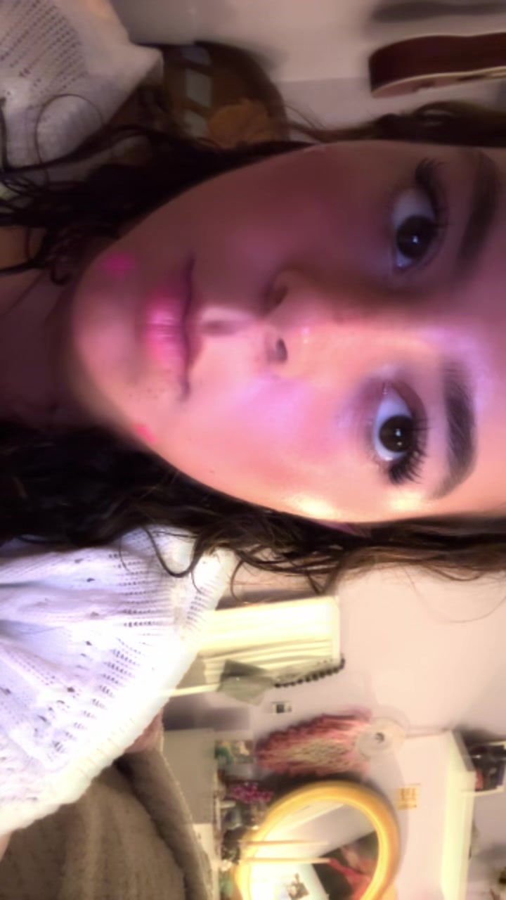 @elia ‧₊˚🦄✩ ₊˚🫧⊹♡
