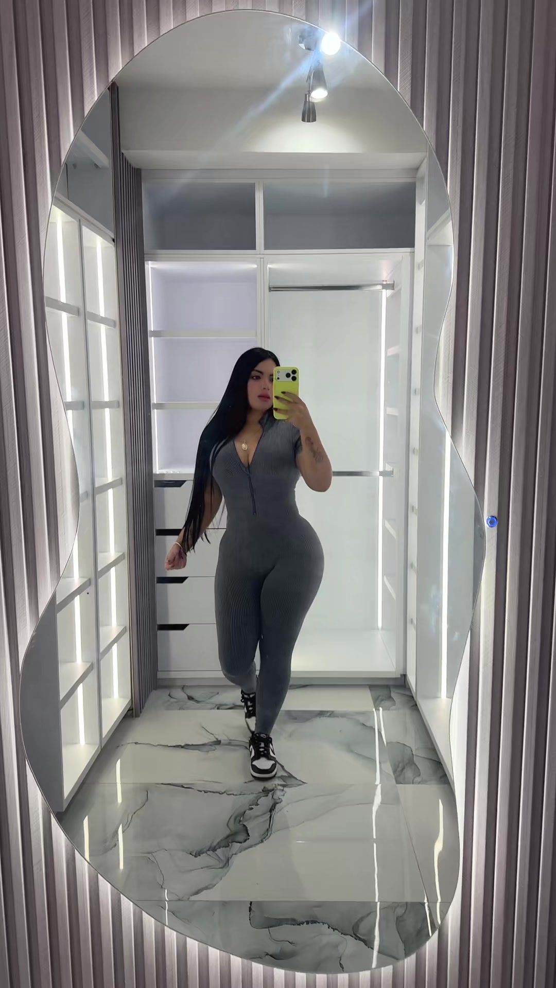 @👑𝓔𝓶𝓮𝓵𝔂 𝓡𝓮𝔂𝓮𝓼💋