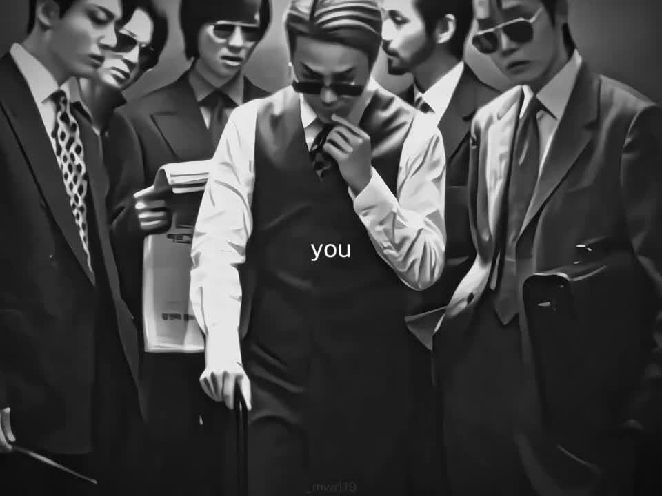 @Emma⁷ [Song Kang's ass cheeks]