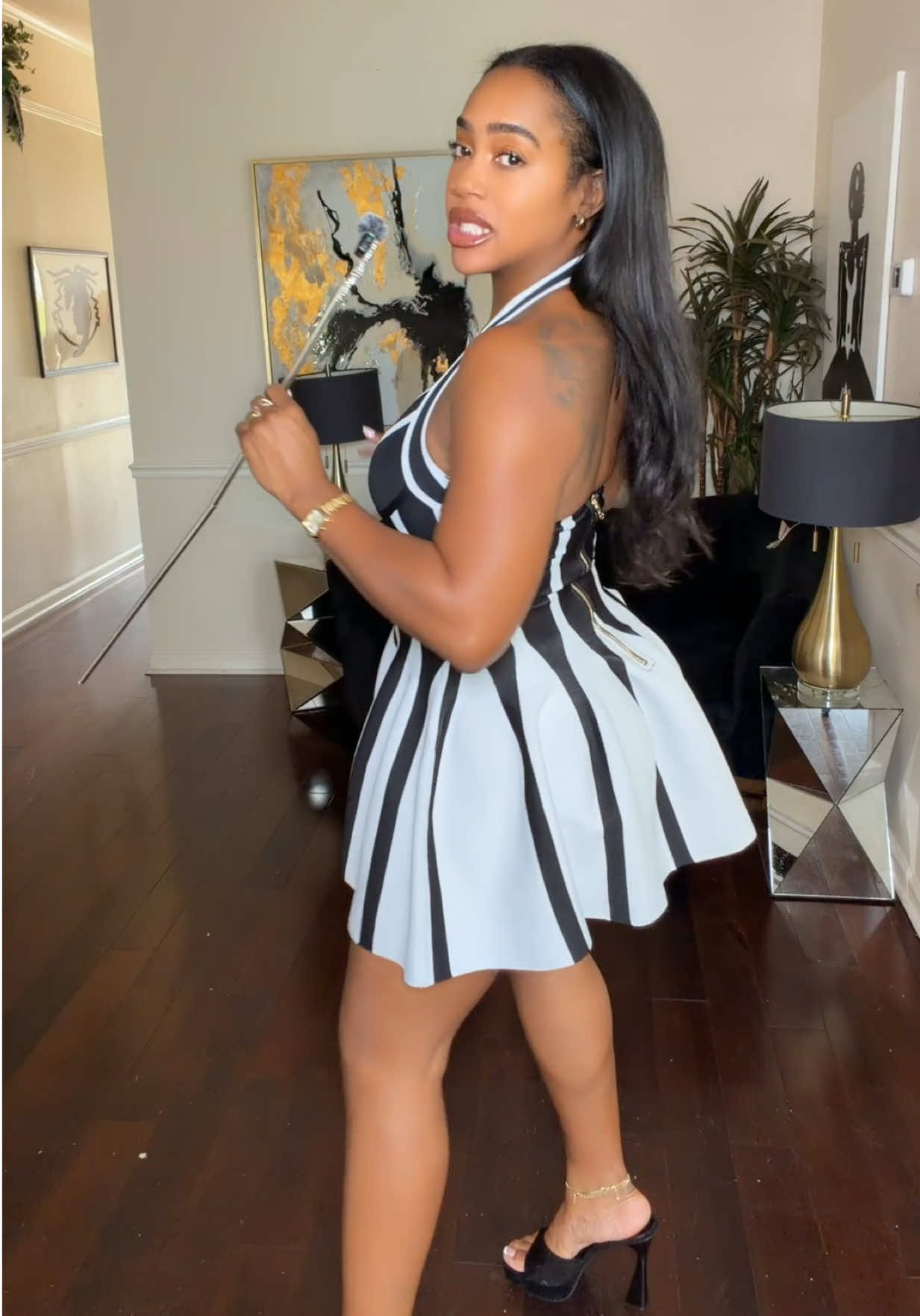 @Lynnluxury | Tall & Curvy