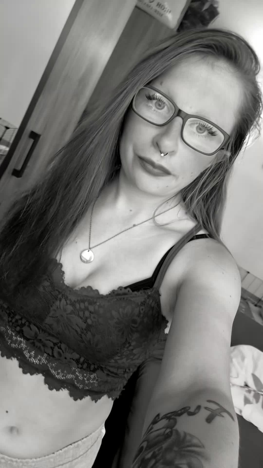 @🐰Krissy🦉💯T&epsilon;&alpha;мK&alpha;м&rho;&fnof;&epsilon;&upsilon;l&epsilon;🦉💕