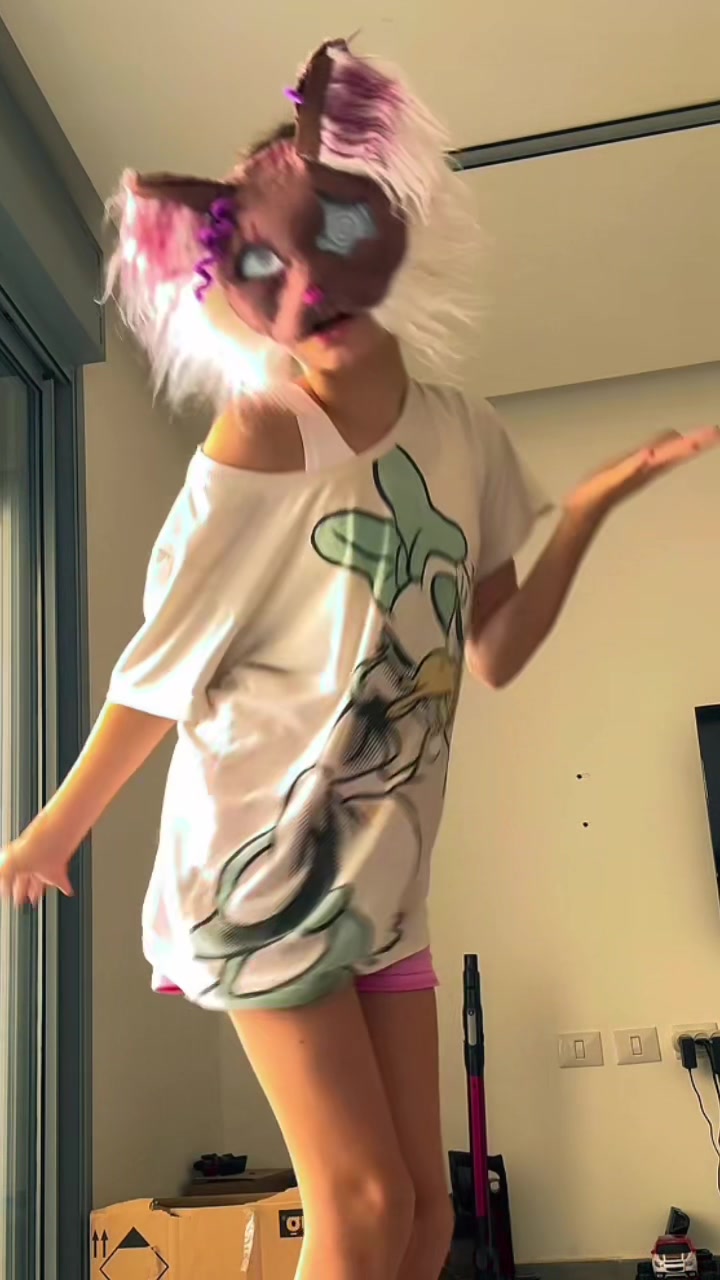 @(•ᴗ<˶)✧₊ ⊹𝓽.𝓹𝓪𝔀 ˃ 𖥦 ˂