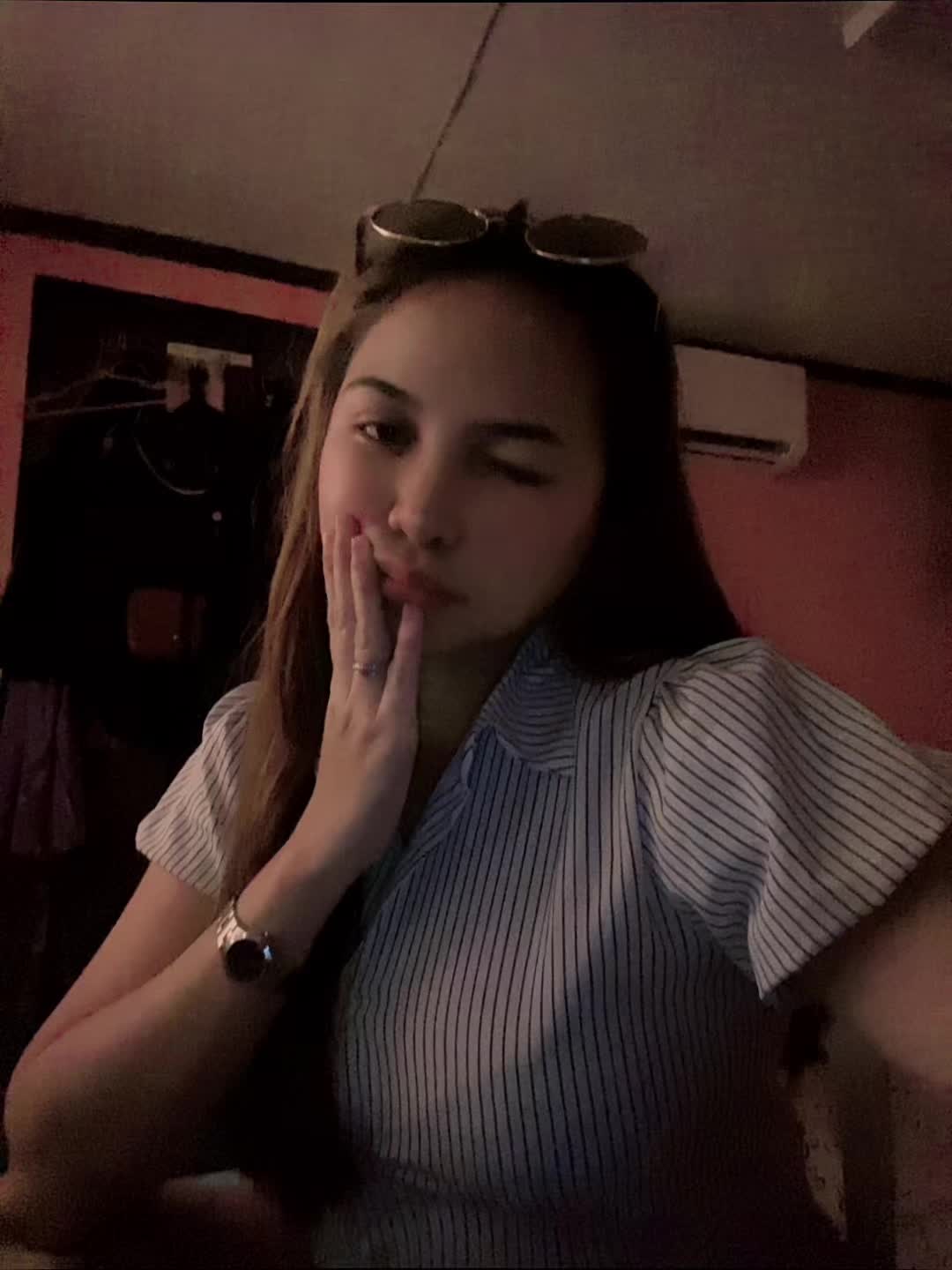 @ur_queen