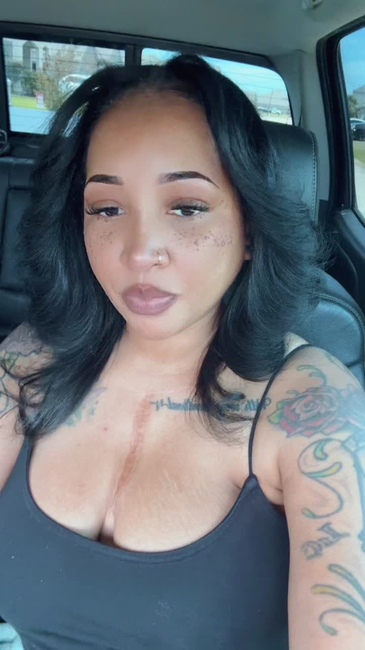 @Bamela_Lee
