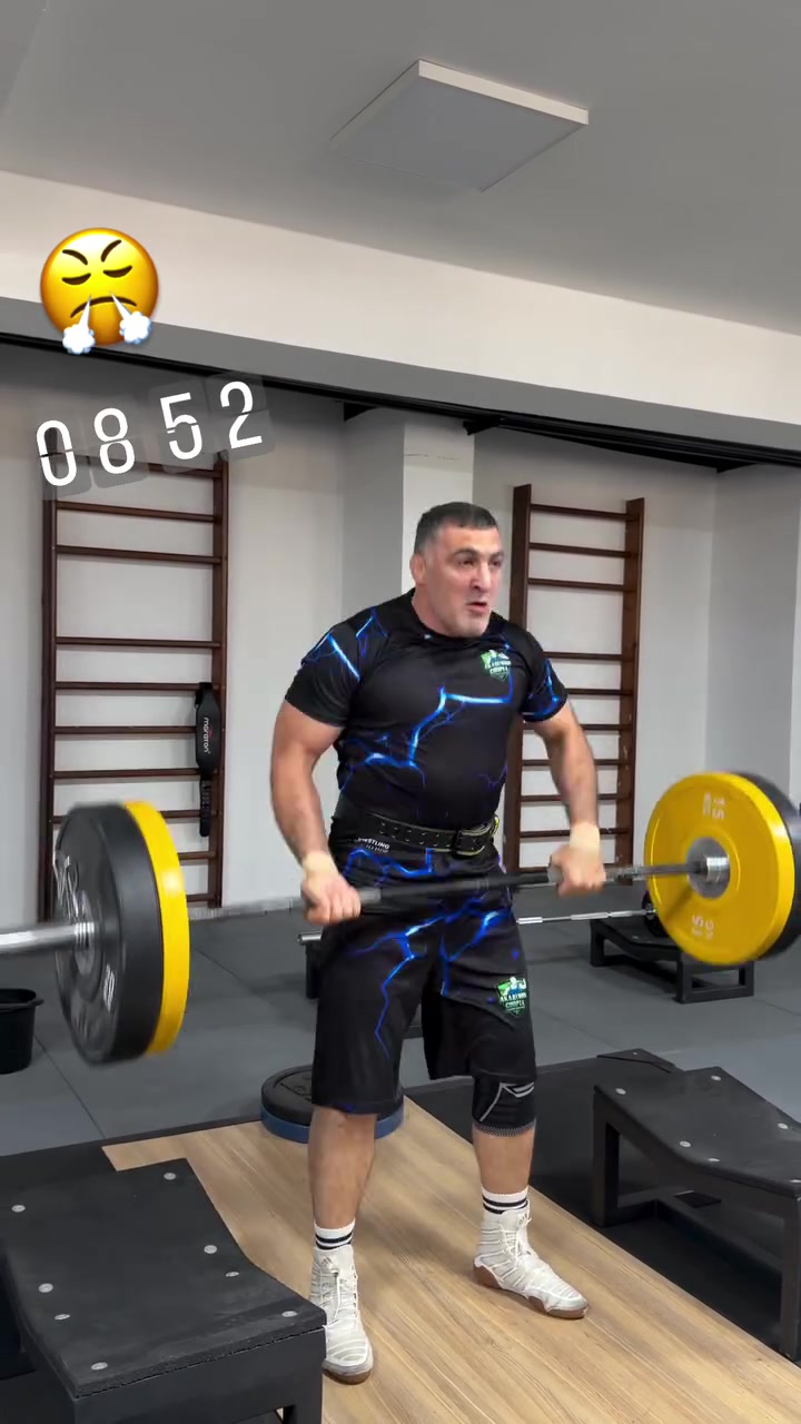 @Максуд✅