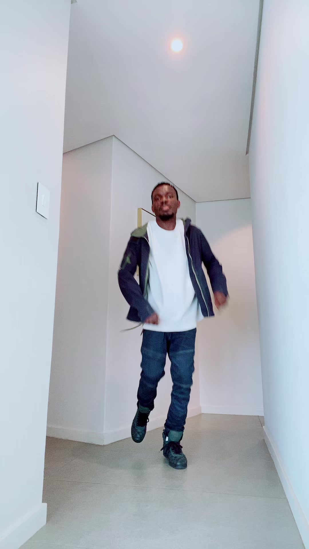@X_femi09