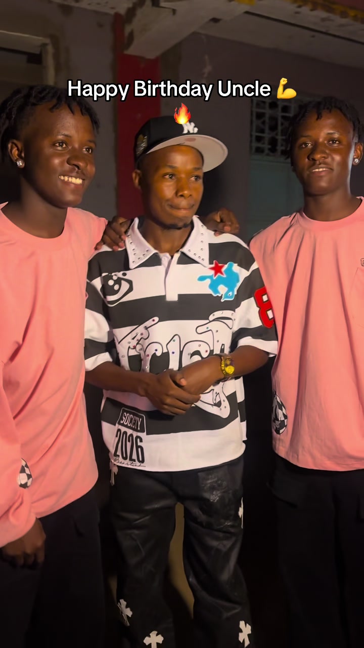 @Twinstars Africana🇰🇪