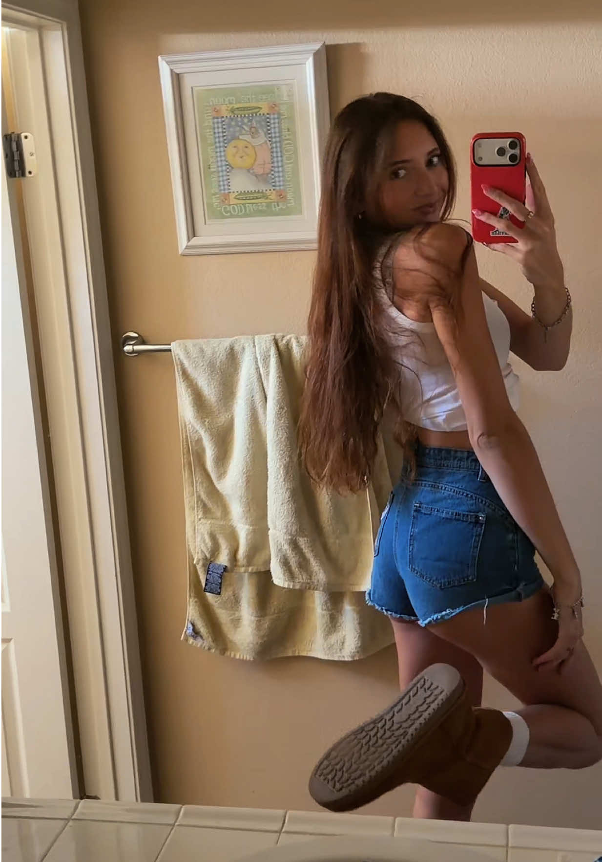 @bella