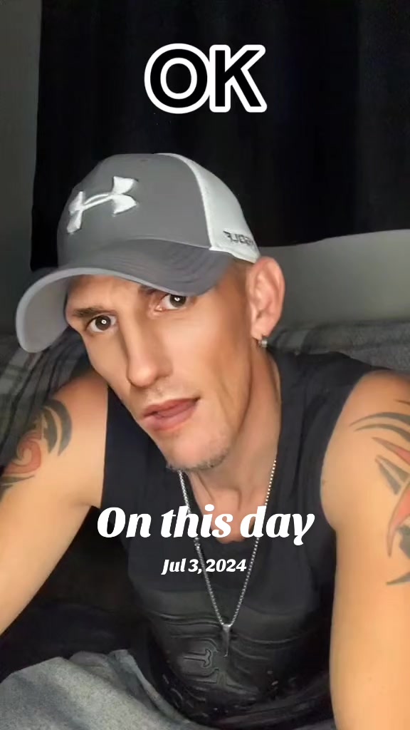 @Charlie(Ezzyduzit21)🇨🇦