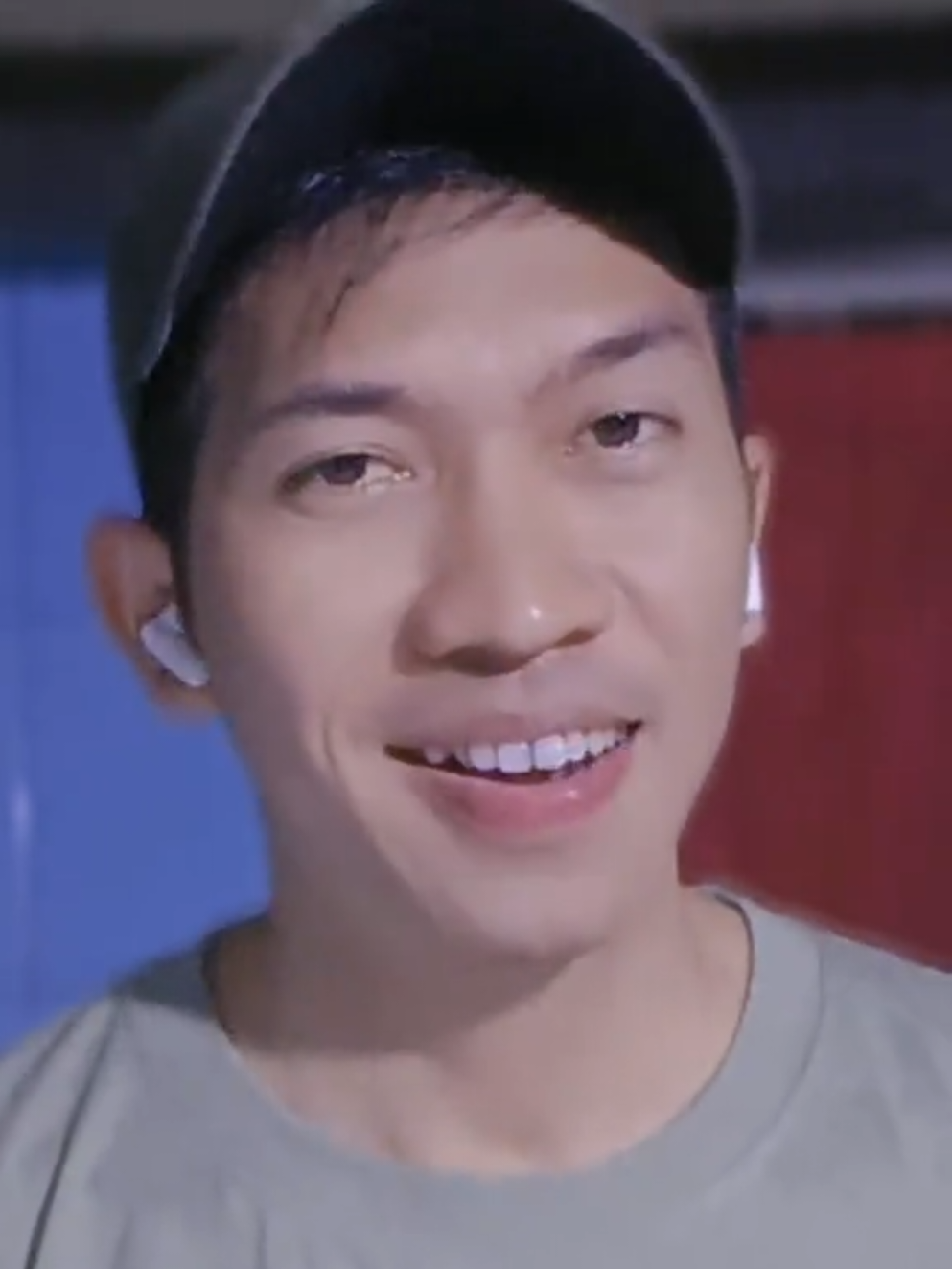 @𝗥𝗲𝗻𝗼