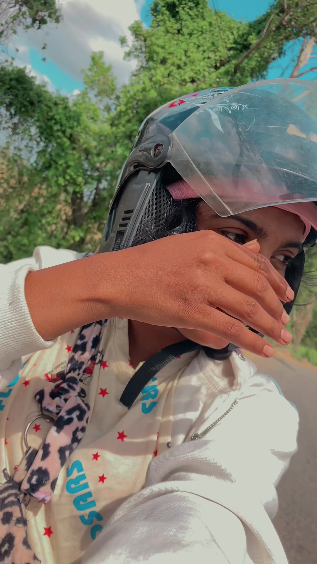 @පොඩ්ඩී.._ 🐣🥹