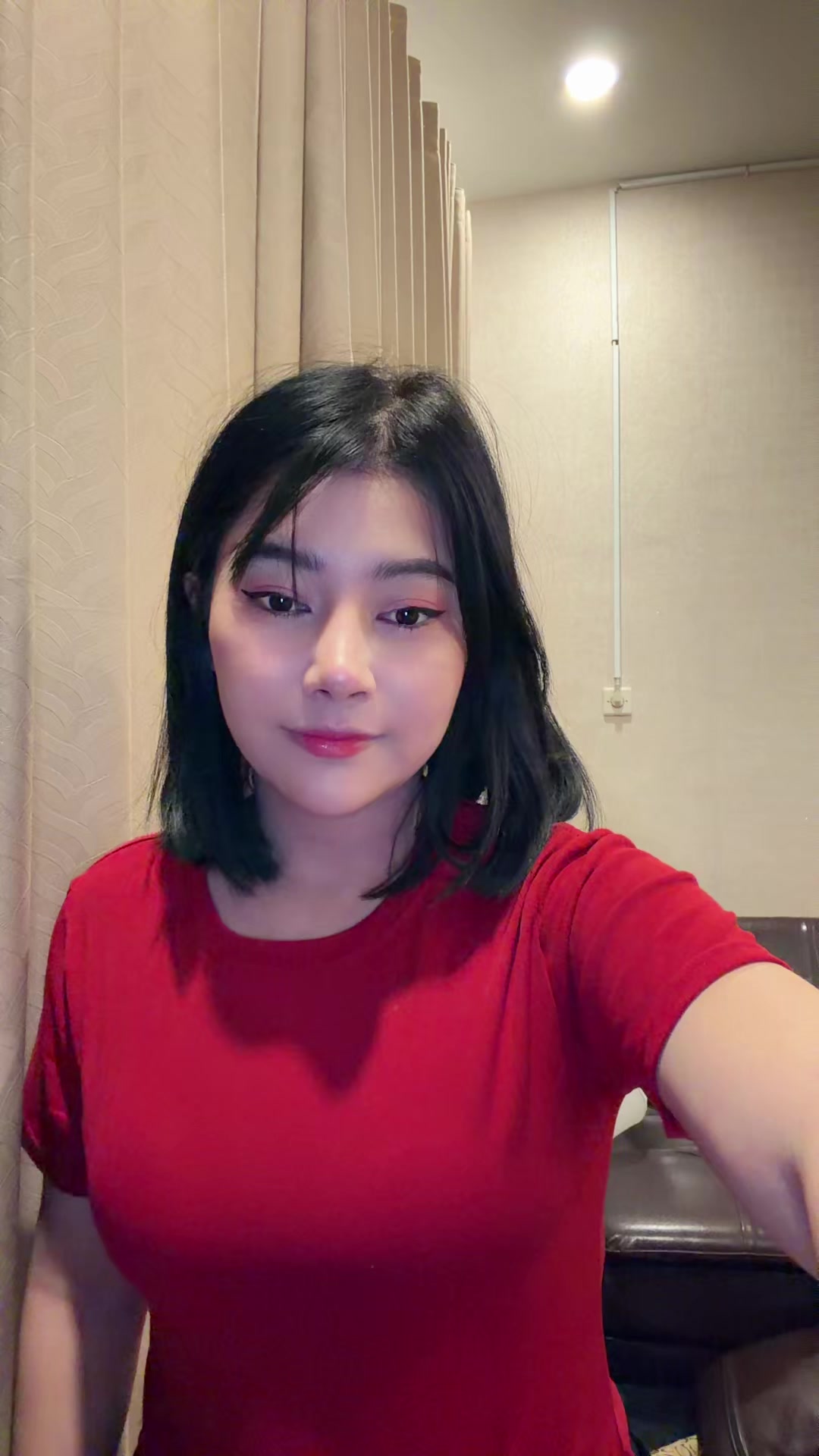 @Cahyaniryn