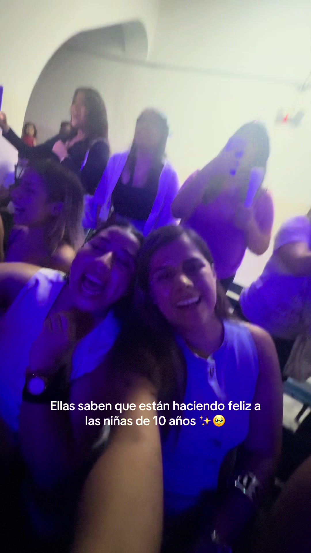 @Dennise💖