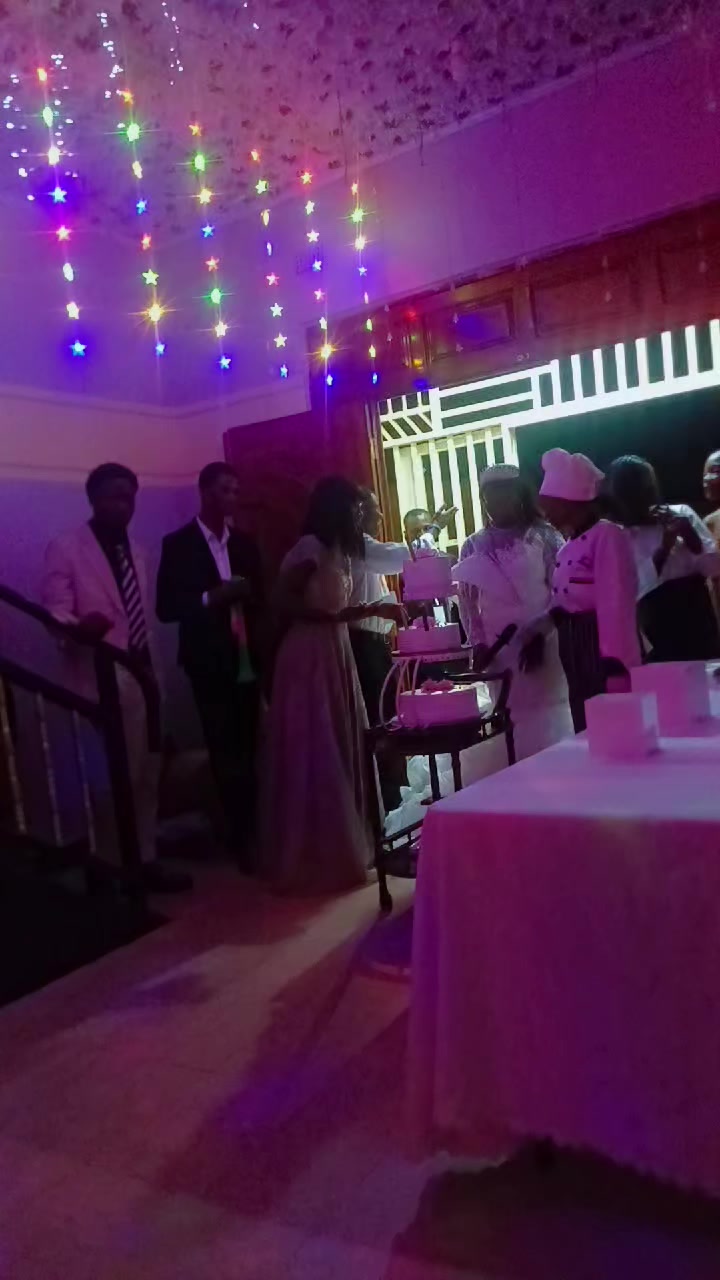 @naumi