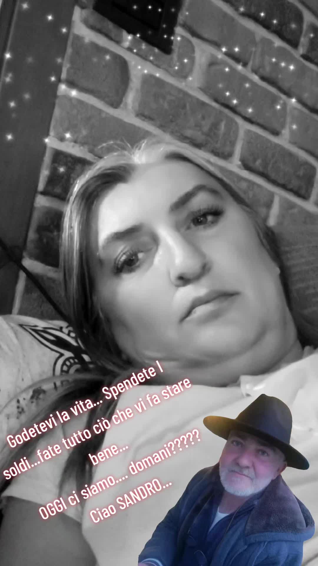 @Moni Monik