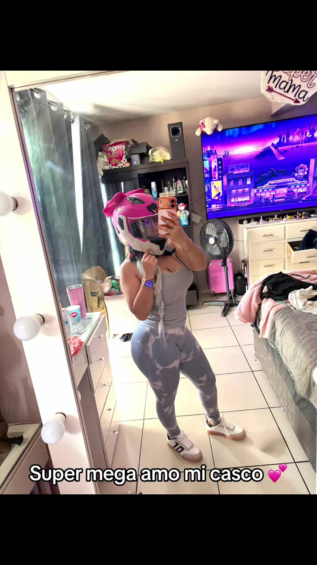 @Adriana Montero Flores