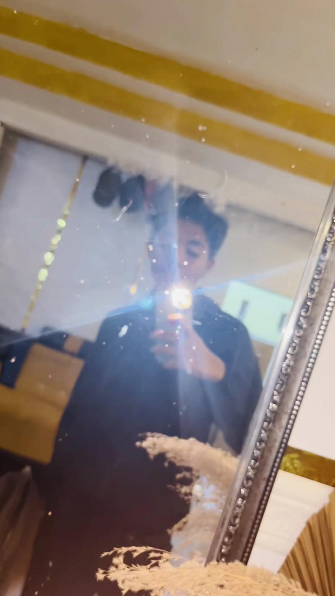 @kyy 🕷️