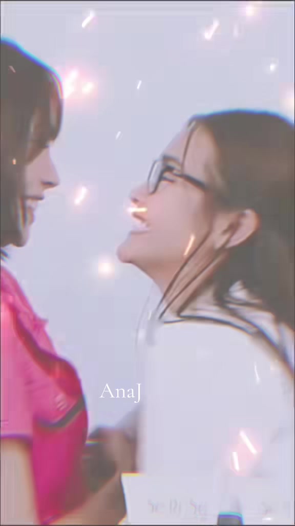 @Ana J 🏳️🌈