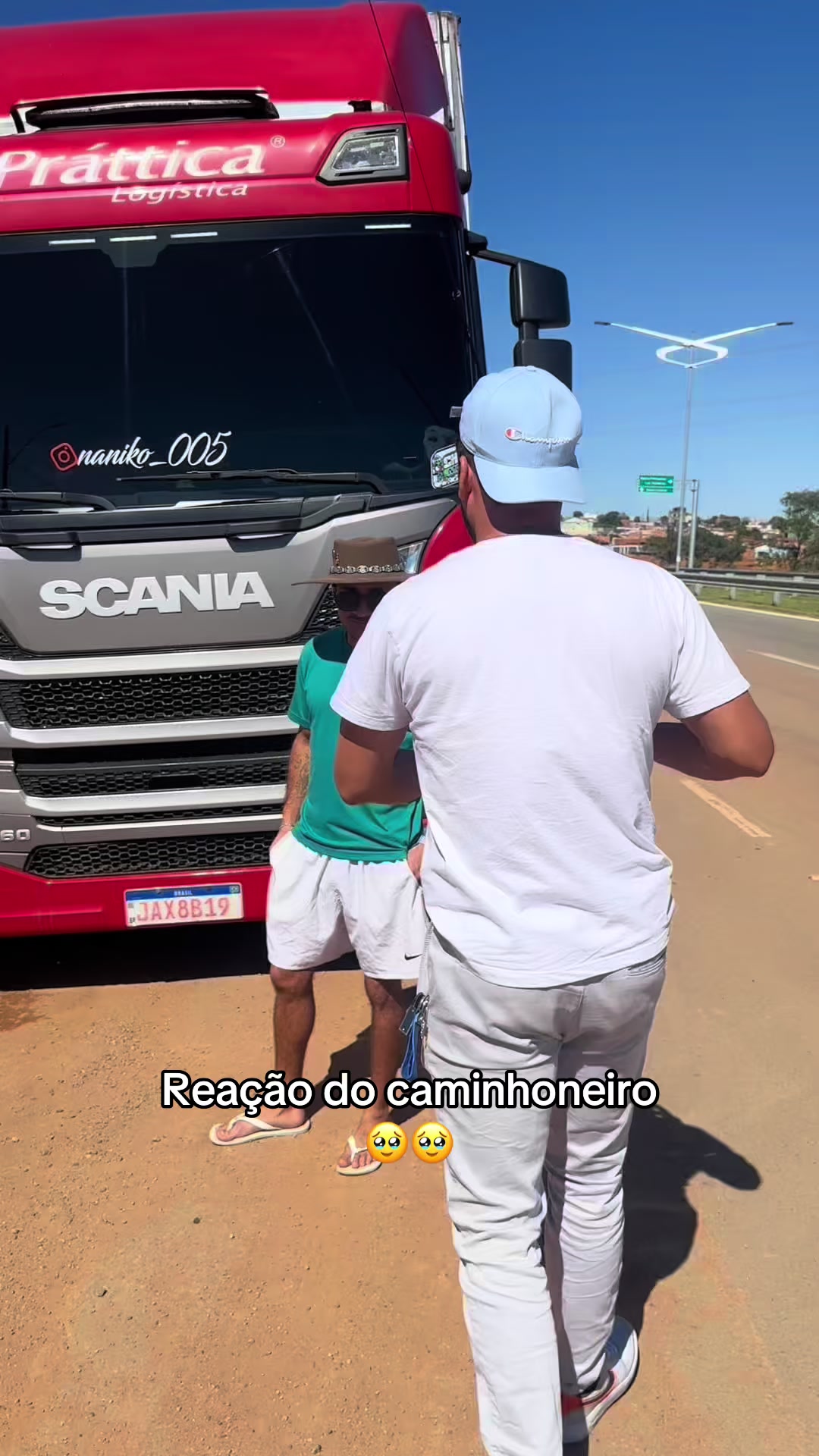 @Nan&aacute; e Dandan