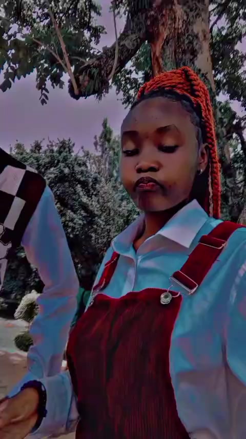 @Rue🦋