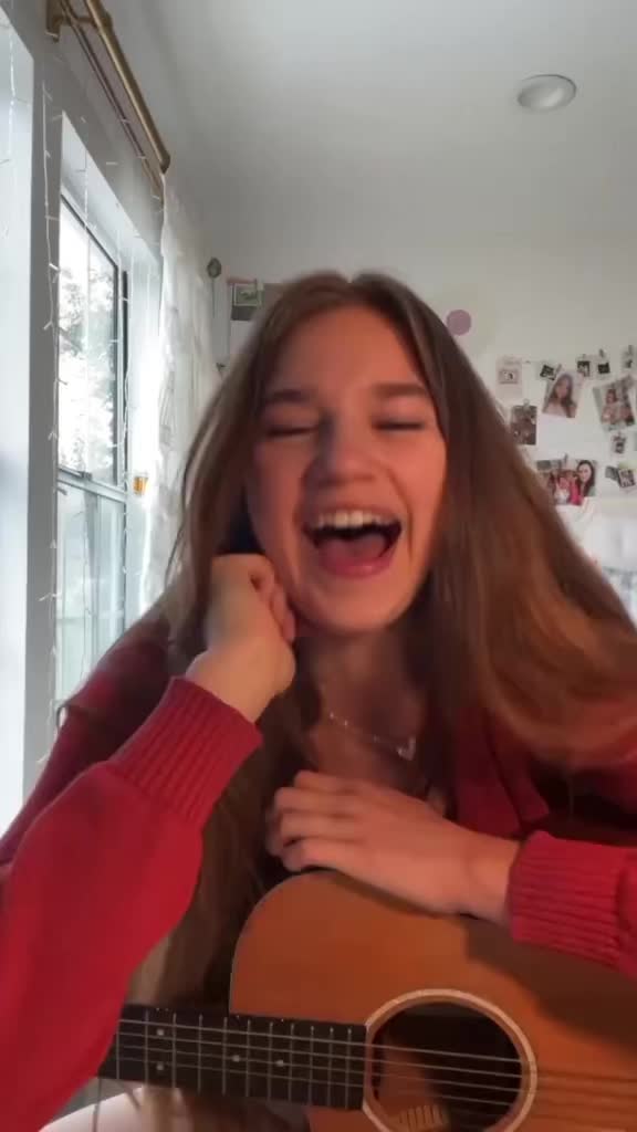 @Karolina Protsenko