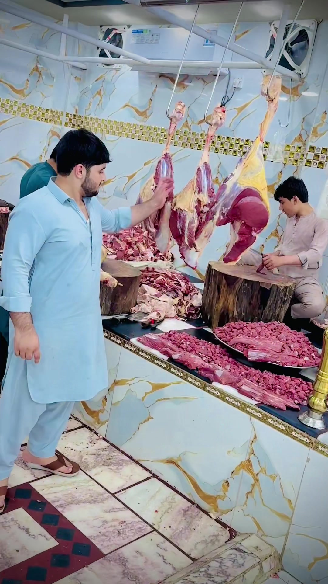 @🫠 GULLU BHAI 🩷