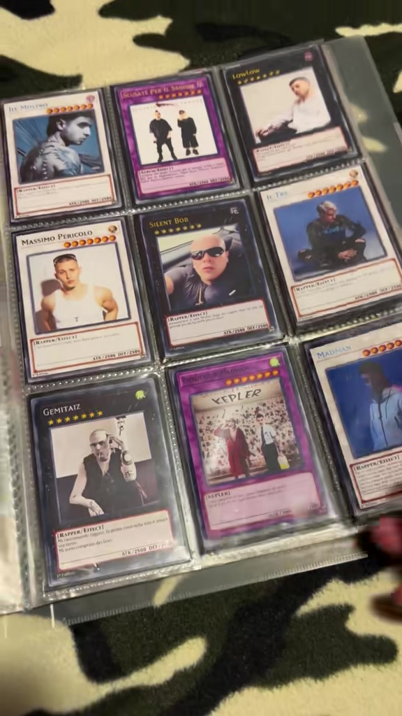 @custom card