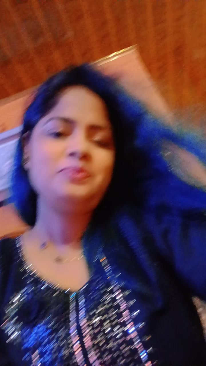 @🧚♀️Farisha Ali🧚♀️