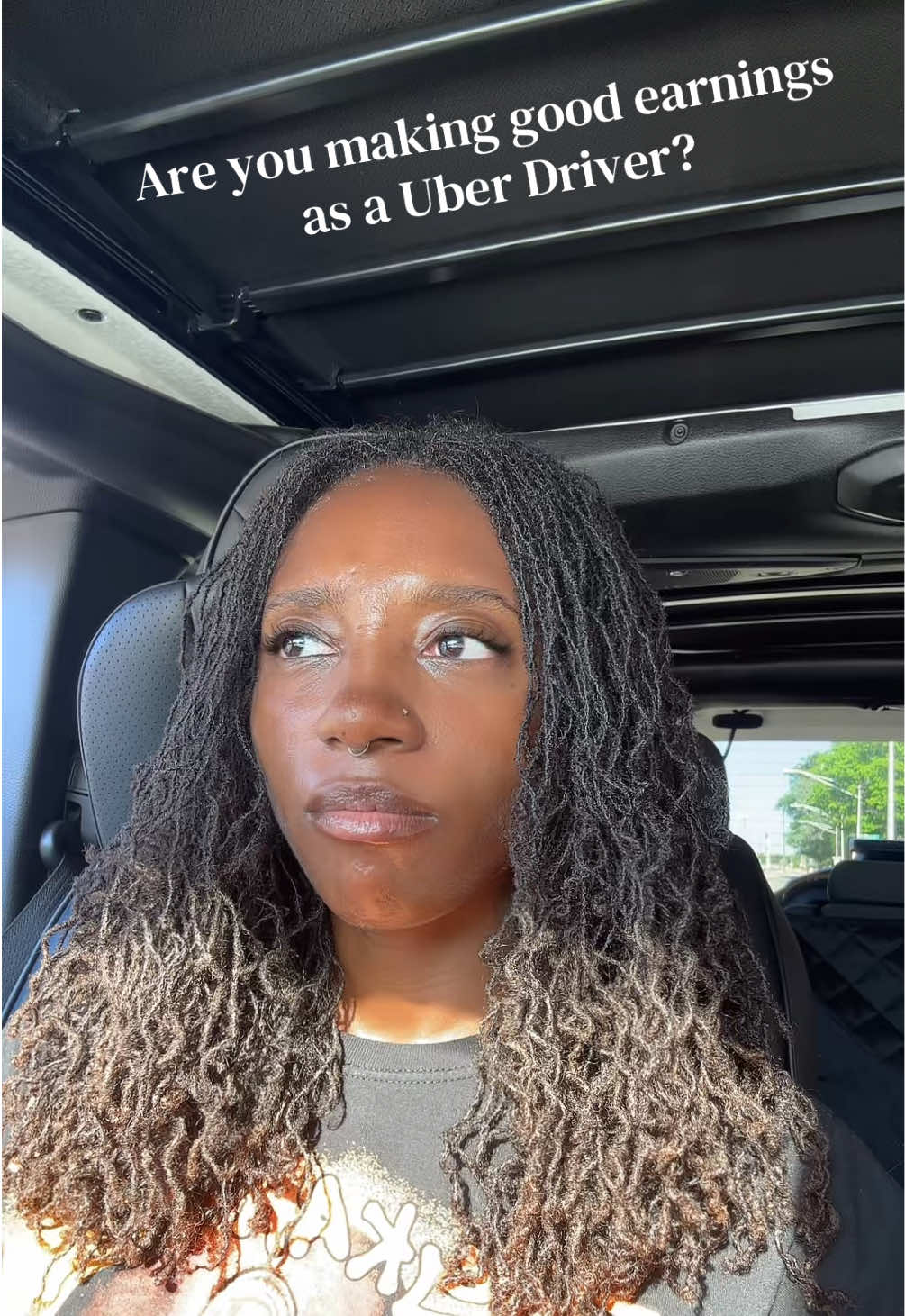 @Monique | World Traveler