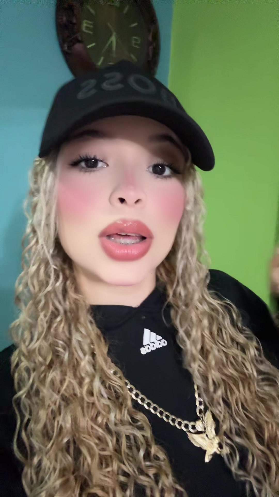 @Ana Munguia