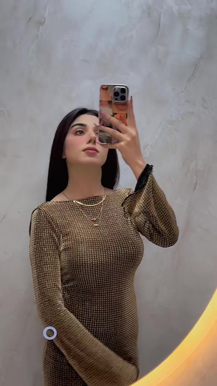 @Uroojkhan