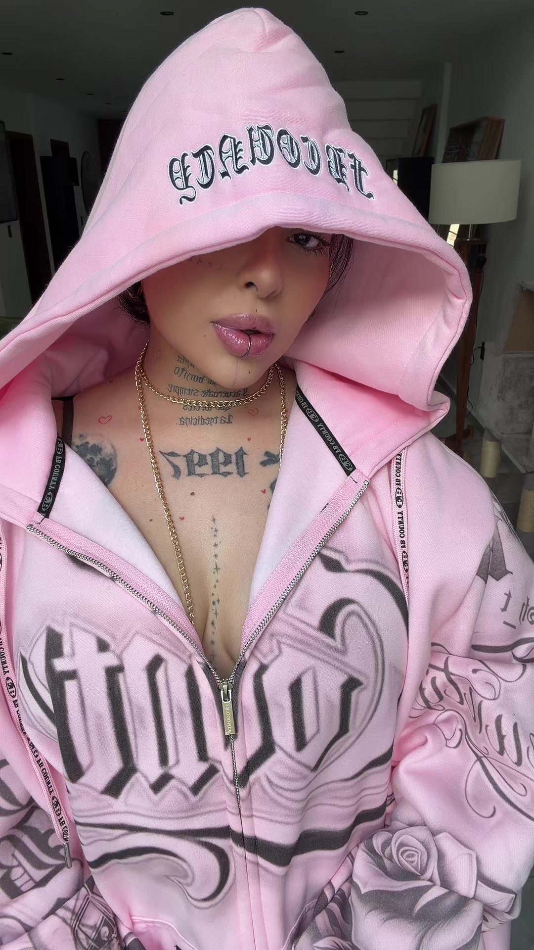 @YossBones