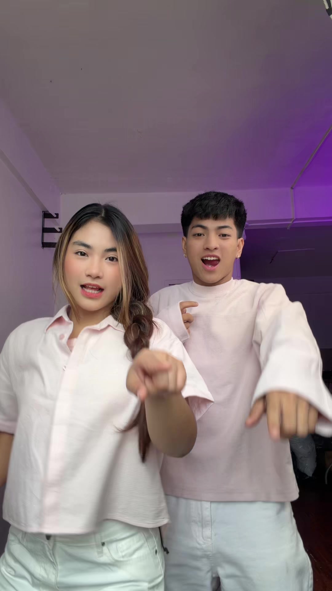 @RONALD DELOS SANTOS