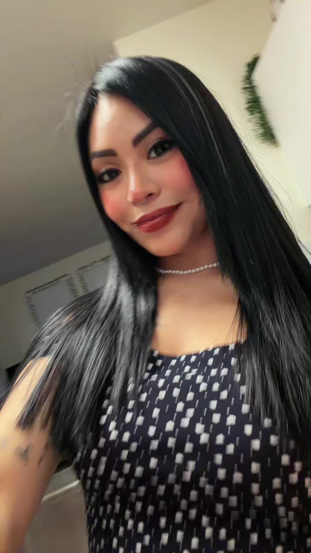 @MiaaaaaaLu