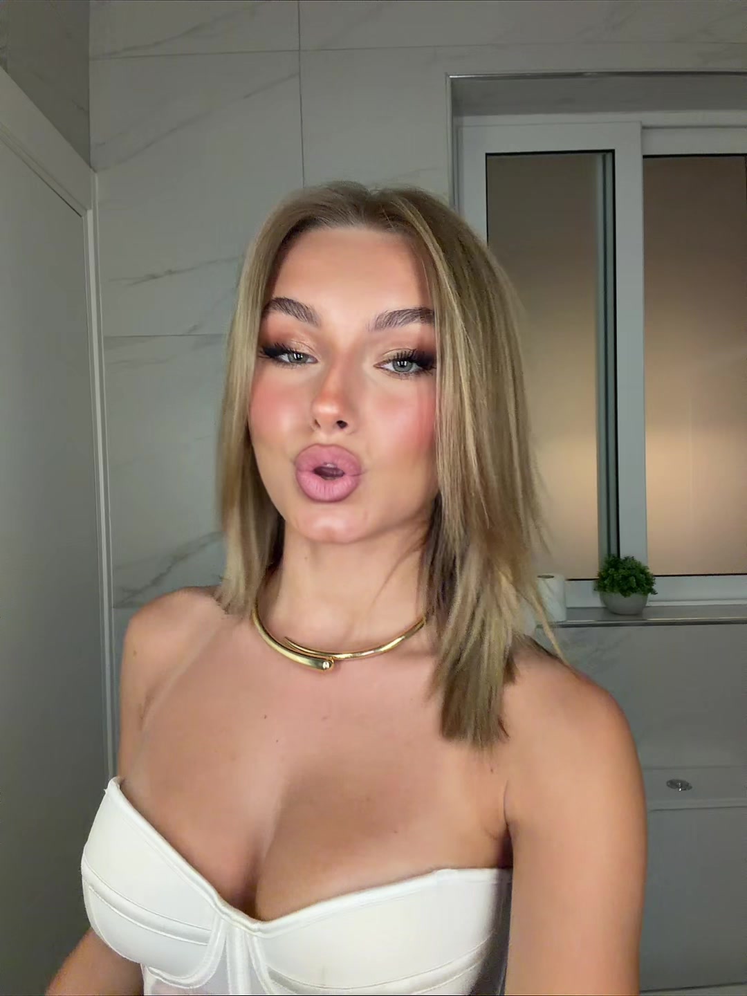 @alessia